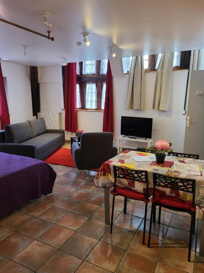 Appartement Du Vieux Troyes Exterior photo