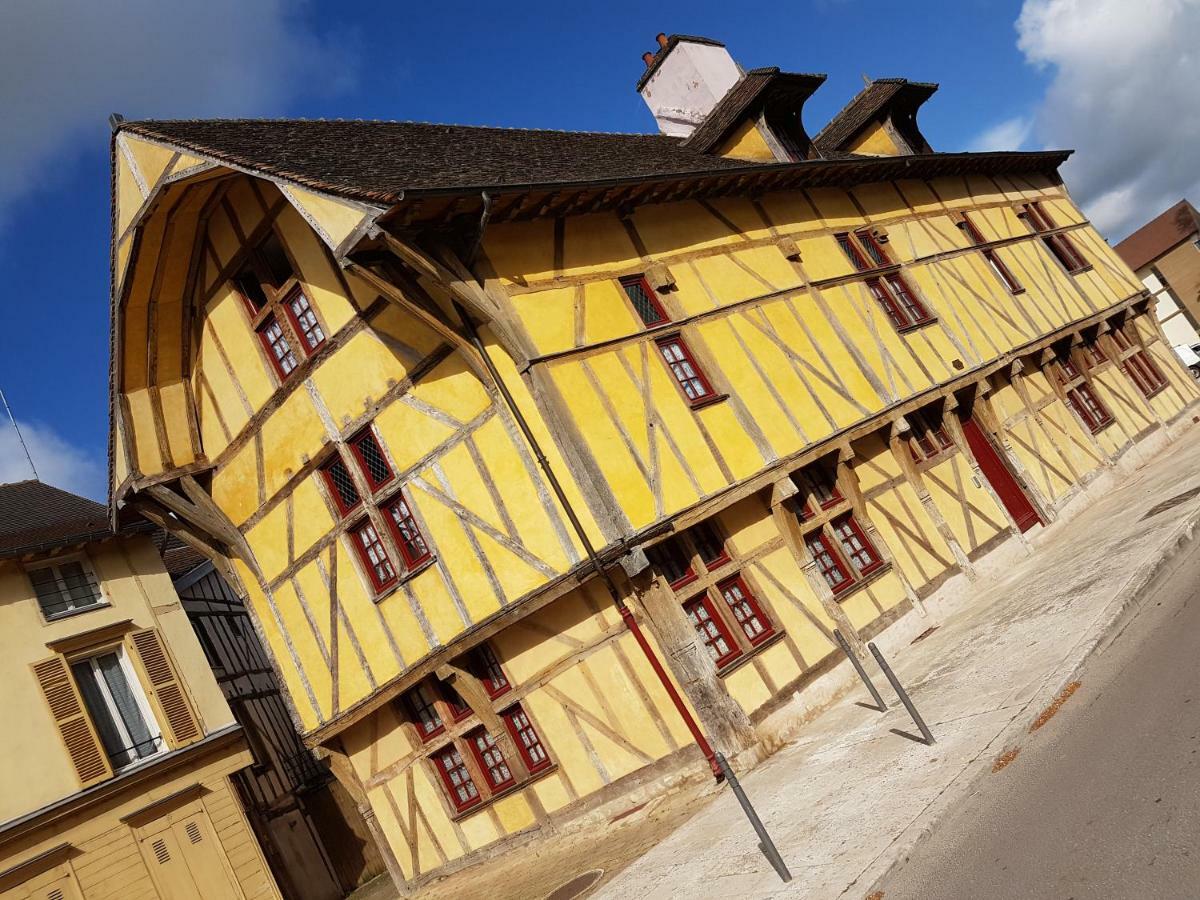 Appartement Du Vieux Troyes Exterior photo