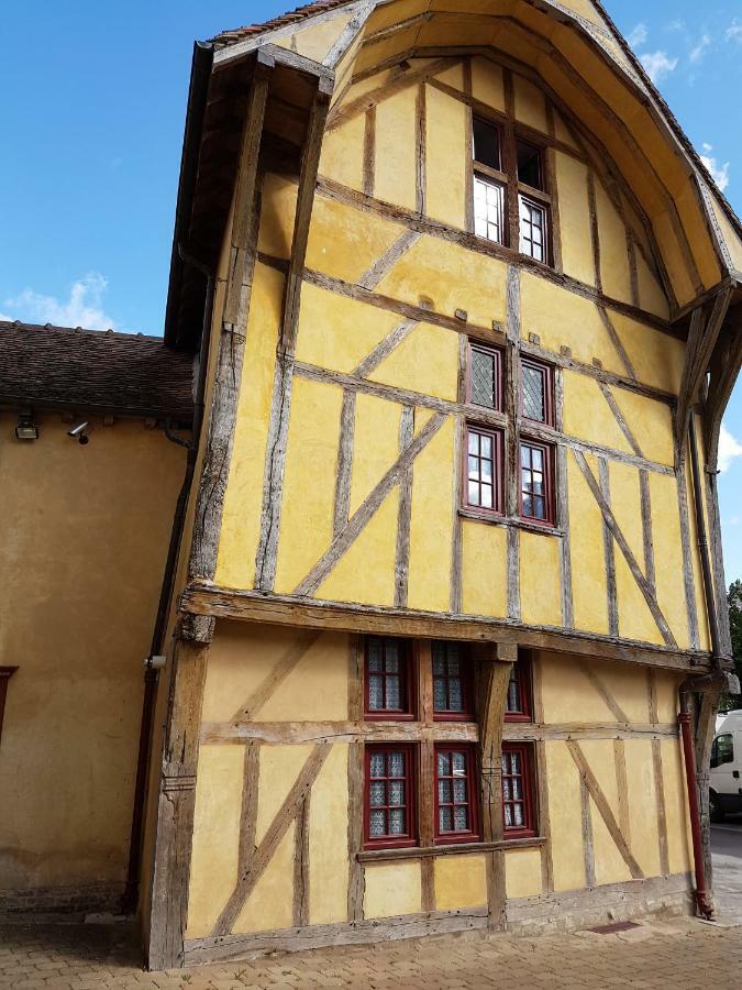Appartement Du Vieux Troyes Exterior photo